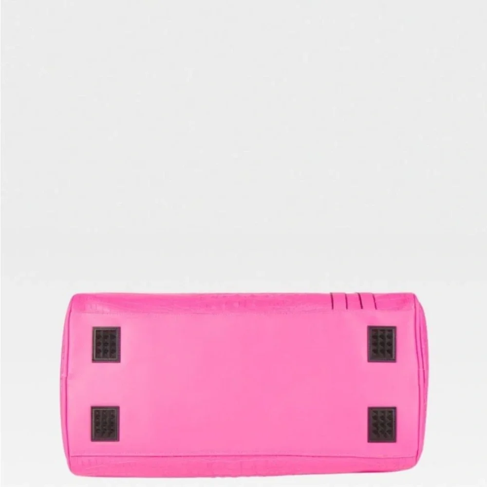 Tote&Carry vibrant hot